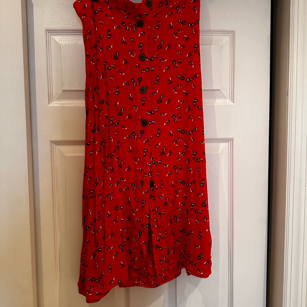 Red floral Gap Maxi skirt - Size 2